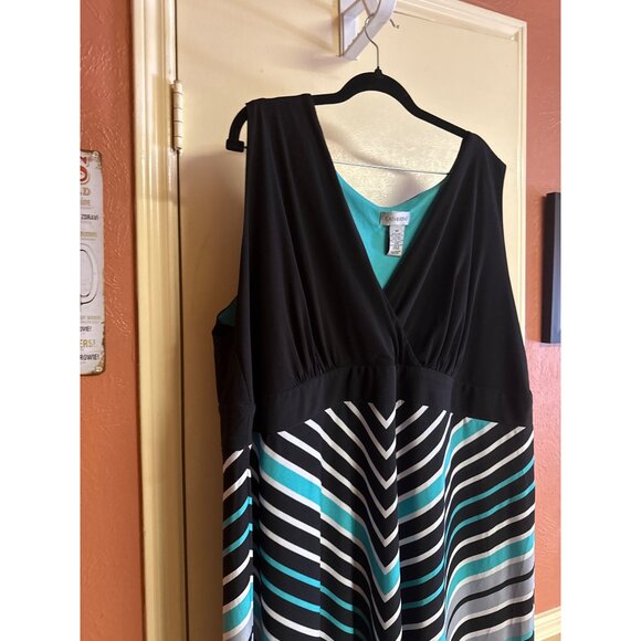 Catherines 3X Maxi Dress Black & Teal Chevron Patterned Sleeveless Flowy Hi-Low - Picture 3 of 8